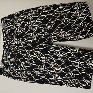 BambooTraders Shorts, Size 10.